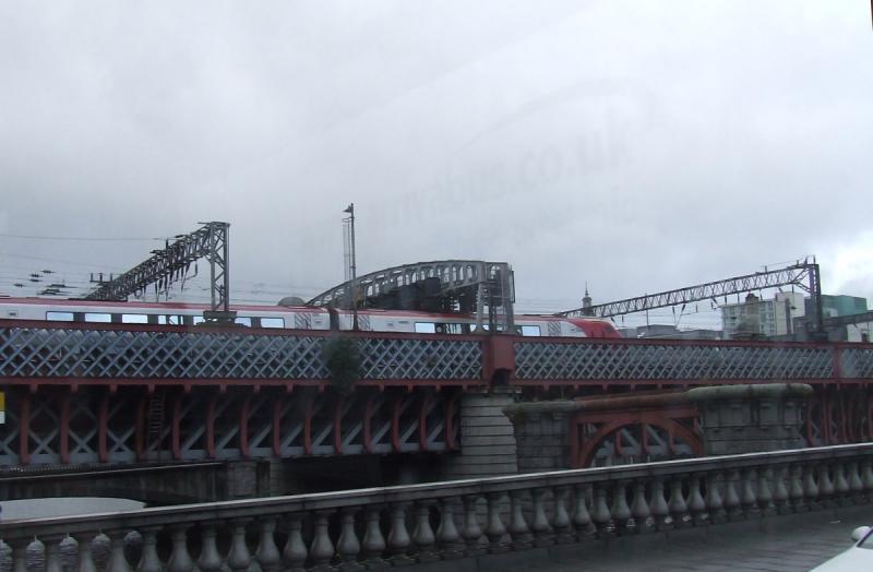 DSCF5484.jpg: An unbranded Super Voyager crossing the Clyde Viaduct on 10th November Photo of DSCF5484.jpg