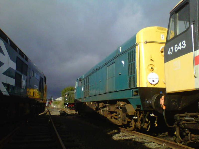 Rain?: 37175, 20020 and 47643 in Bo'ness yard under a threatening October sky after the 2011 gala. Fot taken by Blackberry, Mon 3/10/11, 10:50am Photo of Rain?