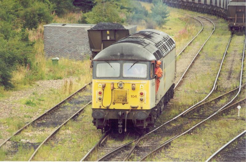 56104 shunting at Cockenzie: 56104 shunts at Cockenzie - possibly around 1999 Photo of 56104 shunting at Cockenzie