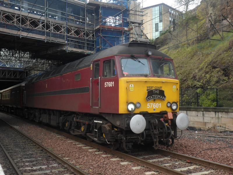 57601: the statesman with 57601 at edinburgh Photo of 57601