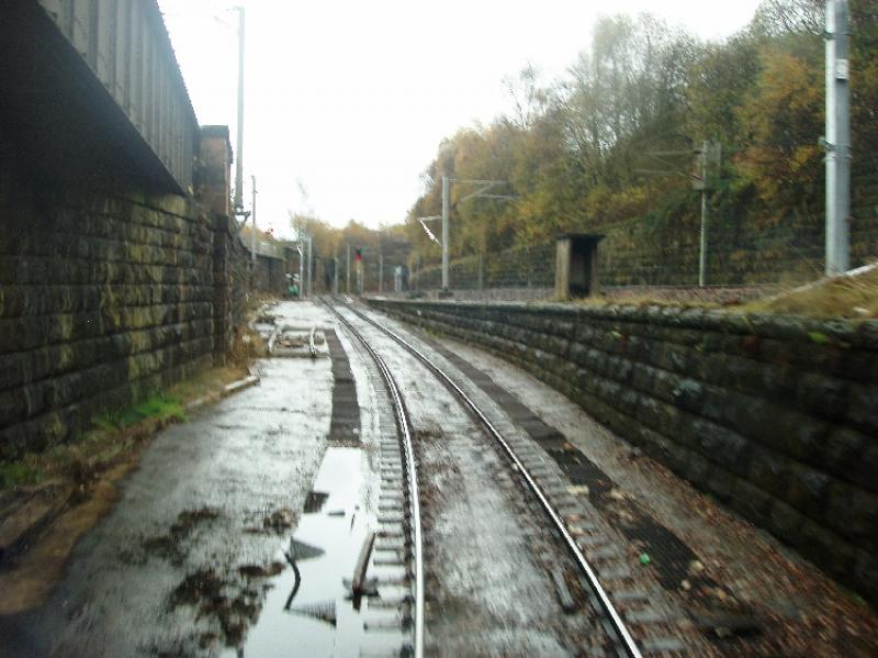 burma17.jpg: The Burma Road then climbs out from the bridge under the Glasgow tracks to join the Clydesdale lines (descending on the right) at Terminus Jn. Photo of burma17.jpg