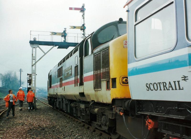 37423 at Larbert North with the Insection Saloon out for a Jolly.: 37423 at Larbert North with the Insection Saloon out for a Jolly. Photo of 37423 at Larbert North with the Insection Saloon out for a Jolly.