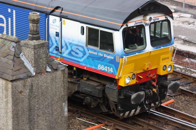 IMG_3423.JPG: 66414 james the engine. Photo of IMG_3423.JPG