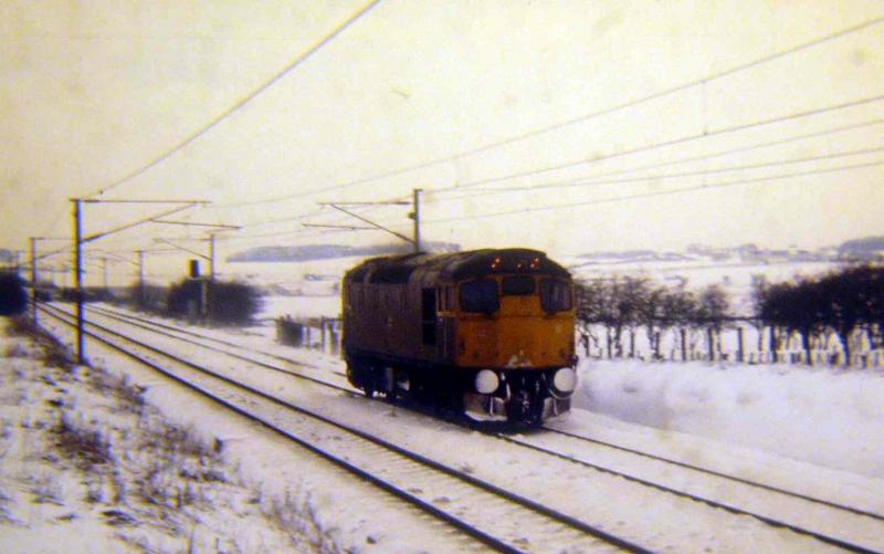 Class 27 near Carstairs: Taken in the 1978 in the snow Photo of Class 27 near Carstairs