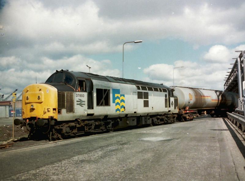 37893 leaves the BP Terminal with the last Bishopbriggs train.: 37893 leaves the BP Terminal with the last Bishopbriggs train. Photo of 37893 leaves the BP Terminal with the last Bishopbriggs train.