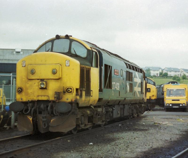 37409 stabled at Eastfield.: 37409 stabled at Eastfield. Photo of 37409 stabled at Eastfield.