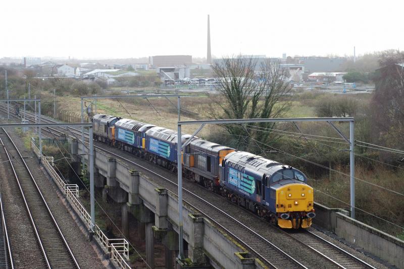 Veteran Convoy: Seen approaching Kingmoor TMD are 37229, 20309, 57007, 57009 and 37218 running as 0Z24 from Sellafield. 26th Nov 2011. Photo of Veteran Convoy