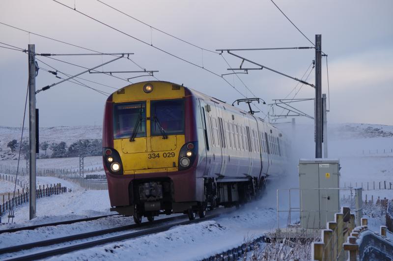 334029: 334029 on 05 DEC 2011, Heading East at Armadale. Photo of 334029