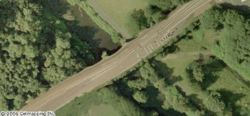 Maryhill Junction: Aerial photo from http://www.glasgow.gov.uk/en/OnlineServices/ecitizenmapping.htm showing Maryhill Junction on the viaduct over the River Kelvin. Photo of Maryhill Junction