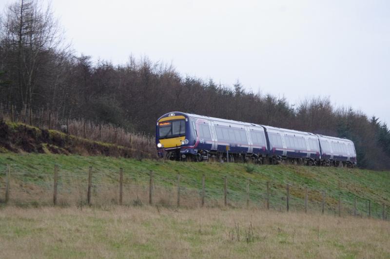 170461: 170461 with an Edinburgh service at Whitecross on 14.12.2011. Photo of 170461