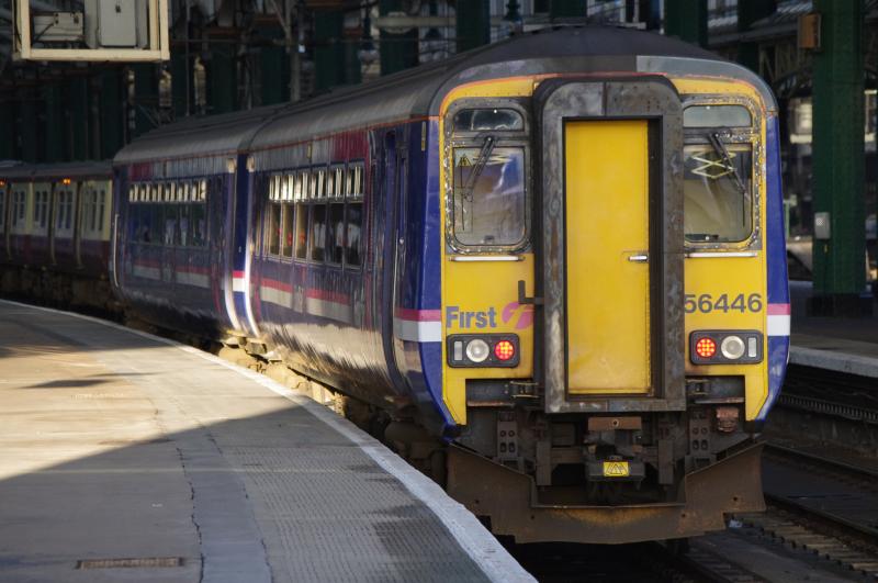 156446: 156446 arriving into Glasgow Central, 16.12.2011. Photo of 156446