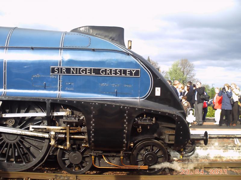 Sir Nigel Gresley: Sir Nigel Gresley in Stirling Photo of Sir Nigel Gresley