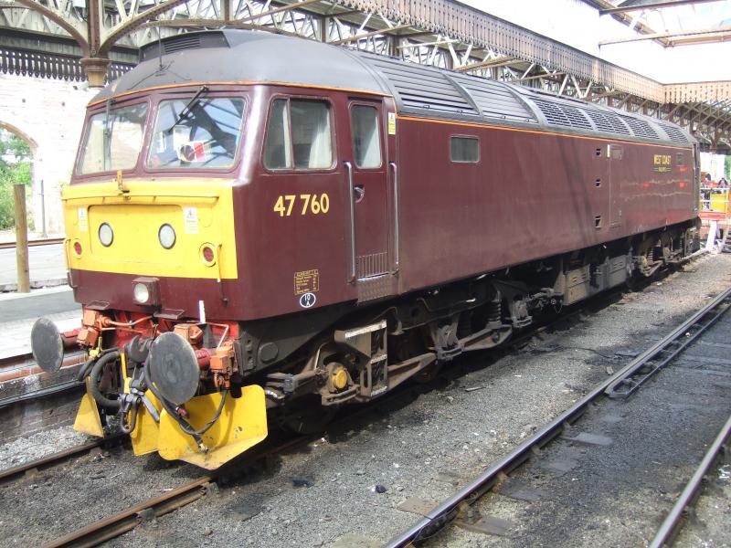 47760 AT PERTH STATION: Photo of 47760 AT PERTH STATION