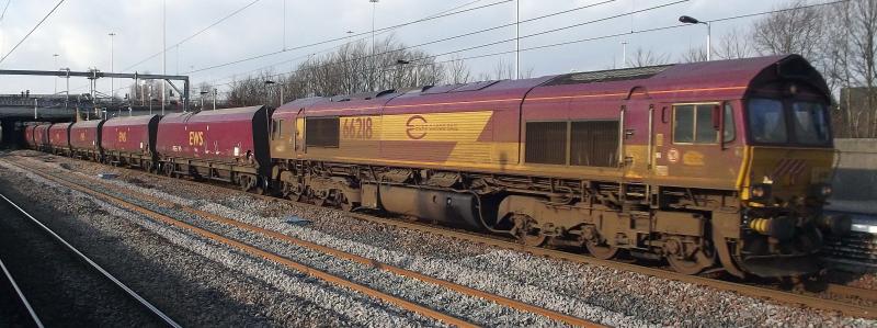 Coals at Cardonald: 66218 heads east through Cardonald with a Hunterston - Longannet coal working Photo of Coals at Cardonald