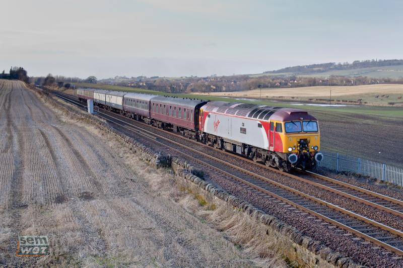 Photo of 2012 Feb 02 - 57304 5Z58 Bo'ness GF-Polmadie DHS @ Park Farm