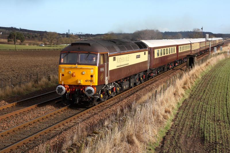 Northern Belle : Northern Belle 1Z40 with 47790 Photo of Northern Belle