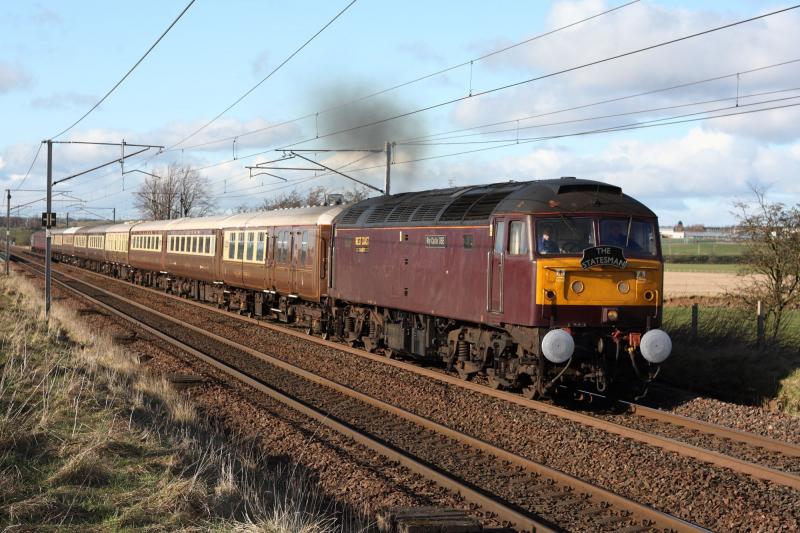 1Z33: 1Z33 West Coast Statesman tour with 47786 T&T 47826 heading south past float.04/03/2012 @ 15:12
Thanks to all for the times. Photo of 1Z33