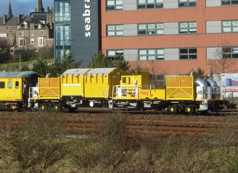 Snow Train Wagon Dundee 150212: Photo of Snow Train Wagon Dundee 150212