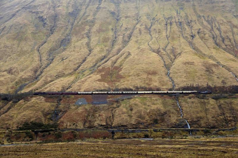 Winter West Highland Statesman: Statesman Rail tour entering the Horseshoe Curve en route from Nottingham to Fort William on 10/3/12. Photo of Winter West Highland Statesman