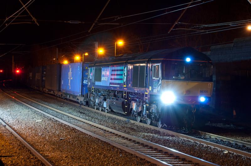 66305 4S44: Photo of 66305 4S44