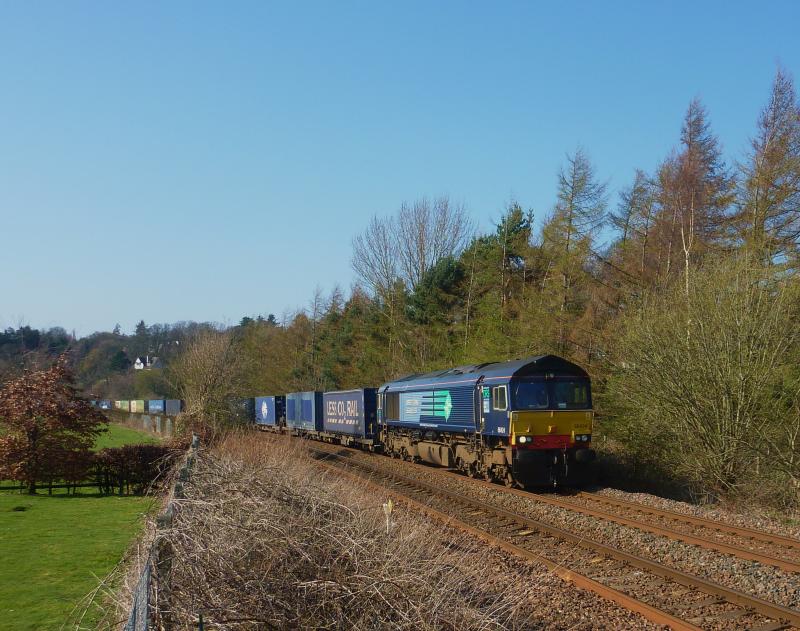 66424 4A13 220312:
LessCo2 at the front! Photo of 66424 4A13 220312