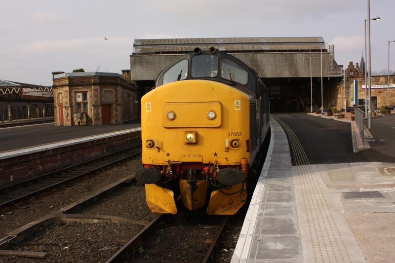 IMG_5955.JPG: 37682 6Z23 inverness-grangemouth. Photo of IMG_5955.JPG