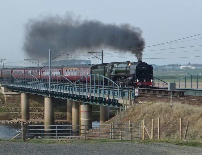 70013 Photo of 70013