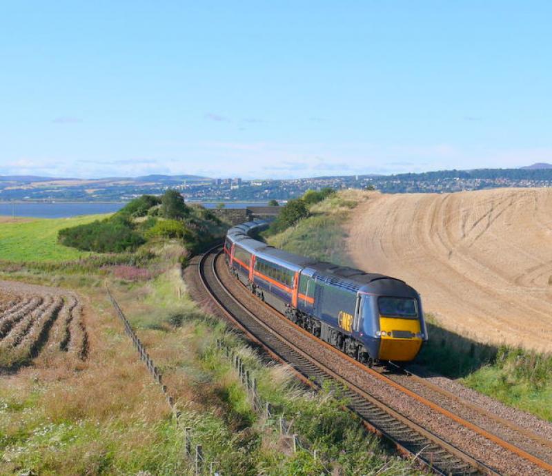 Maybe the best of GNER views.: Time is 1609, and this superb scene meets my lens. Photo of Maybe the best of GNER views.