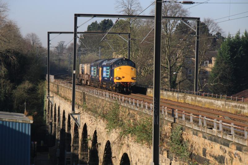 6S43: 37608 + 37601 on 6S43 06.42 Carlisle to Torness on Slateford viaduct on 27/03/2012 Photo of 6S43