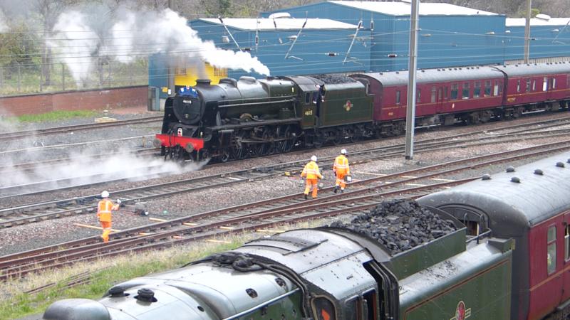 GB V 20/4/12: Scots Guardsman getting hauled up to Waverley at the rear of GB V at Portobello Photo of GB V 20/4/12