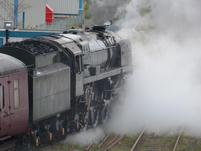GB V 20/4/12: Oliver Cromwell leaving Joppa Siding Photo of GB V 20/4/12