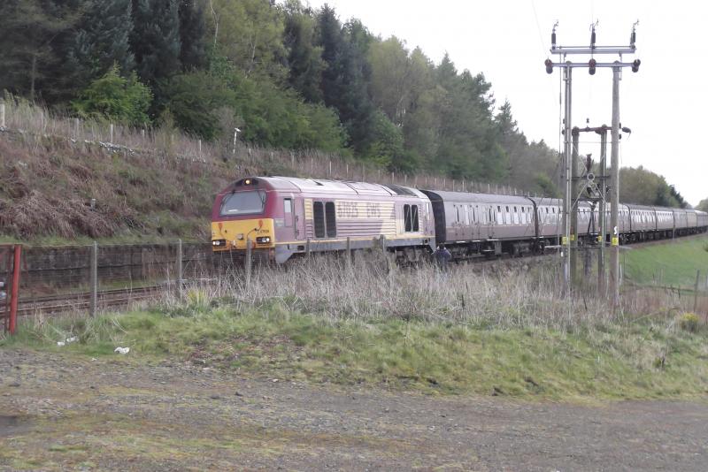 67025 arrives at Bo'ness Junction - 04-05-12: Seen working ECS 5Z22 Southall - Bo'ness. Photo of 67025 arrives at Bo'ness Junction - 04-05-12