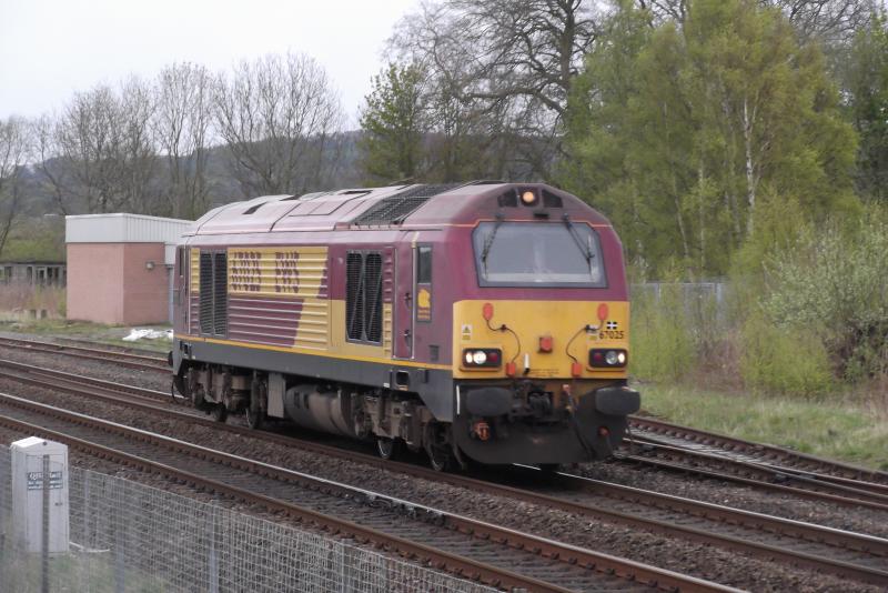 67025 passing Bo'ness Jct - 04-05-12: 67025 is seen passing Bo'ness Jct working 0Z33 Bo'ness - Mossend. Photo of 67025 passing Bo'ness Jct - 04-05-12
