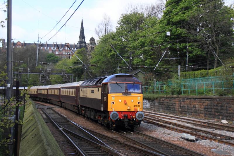 Northern Belle in Princes St Gardens: 47832 leading 47790 topn tail on 1Z28 07.54 Glasgow Central to York in Princes St Gardens just in time for full sun to disappear on 12/05/2012 Photo of Northern Belle in Princes St Gardens