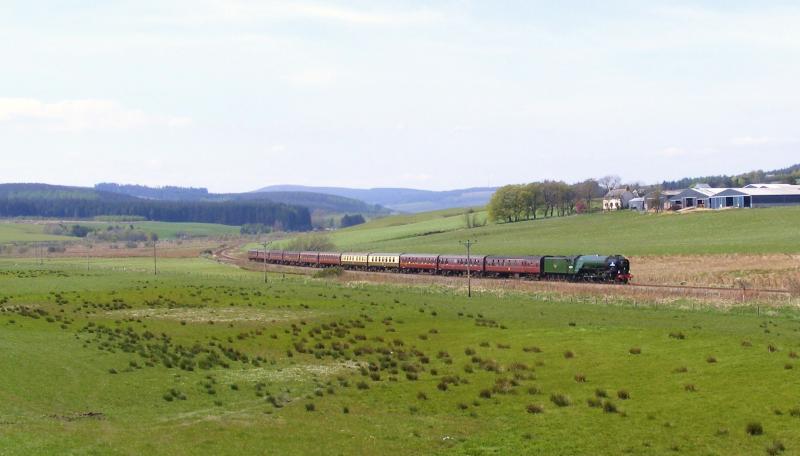 60163: Tornado working 1Z35 Inverness - Aberdeen approaching Keith 22-05-12 Photo of 60163