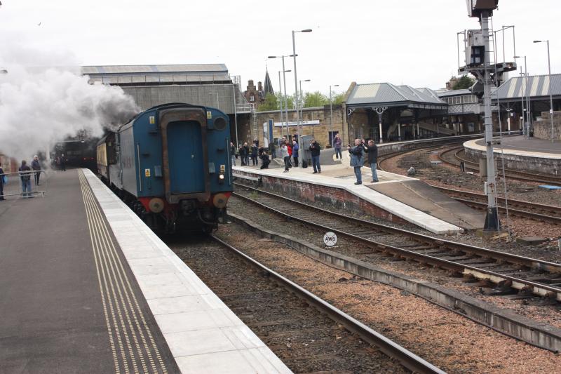 4464 'bittern' departs perth tender first for thornton.: Photo of 4464 'bittern' departs perth tender first for thornton.