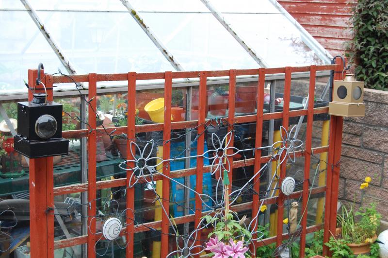 Elmgrove Signal lamps: Differing styles of signal lamps in the garden of dhtulyar. Photo of Elmgrove Signal lamps