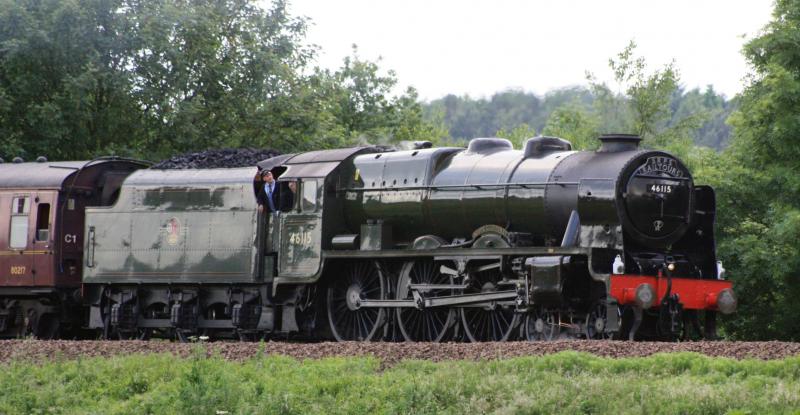 SRPS TOUR: 46115 SLOWS FOR THE CUPAR HOME SIGNAL . Photo of SRPS TOUR