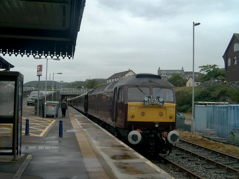 47854 arrives in kyle June 2012: The Royal Scotsman in for another exciting Tuesday night in Kyle! Photo of 47854 arrives in kyle June 2012
