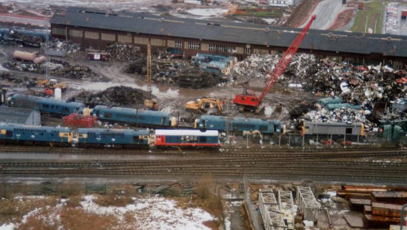 Awaiting the Chop & Chopped: Some Loco's awaiting their last move and some that already have. MC Metals Photo of Awaiting the Chop & Chopped