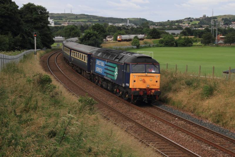 5Z81: 47818 topn tail with 47802 on 5Z81 04.15 Crewe to Edinburgh Waverley passing Peffermill playing fields on 20/07/2012 Photo of 5Z81