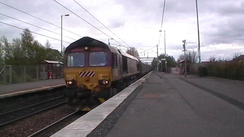 One Of Our Last Eurosheds.: 66215 Passes Coatbrdge On A SouthBound Coal. One Of The Last Days Of The Eurosheds In Scotland Photo of One Of Our Last Eurosheds.