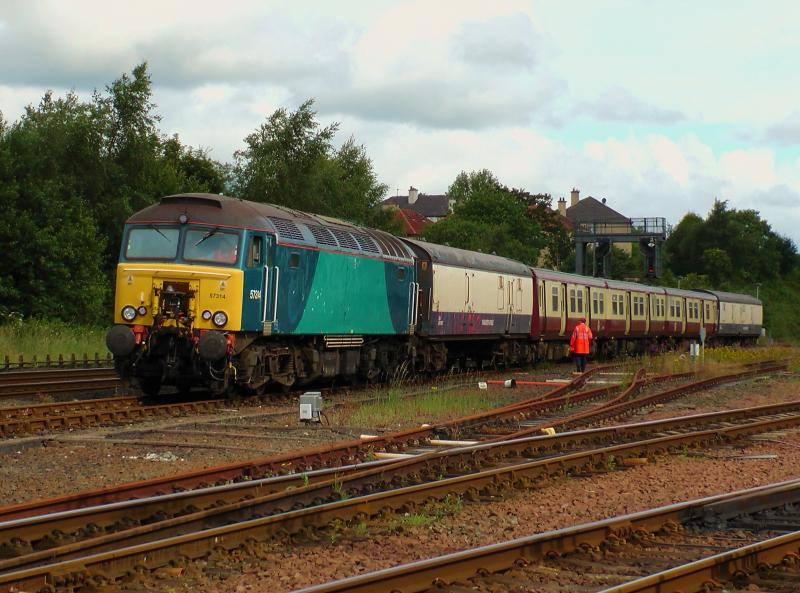 Photo of Unbranded Arriva 57314 & 314216 run round Eastfield 21/07/12