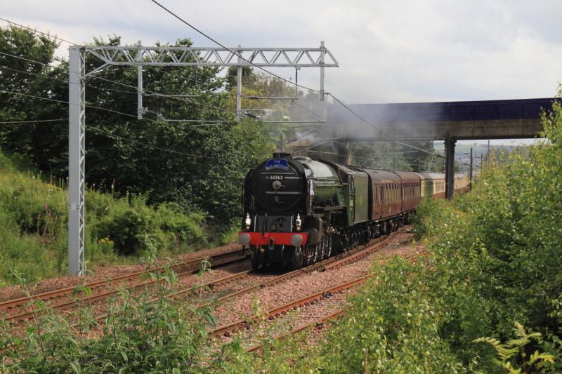 Tornado approaching the Millerhill Jungle: 60163 Photo of Tornado approaching the Millerhill Jungle
