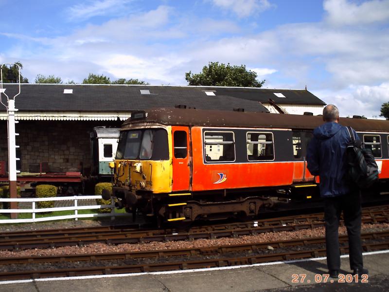 303 in Boness: 303032 arrives into Boness station with 26038 on the rear during the diesel gala Photo of 303 in Boness