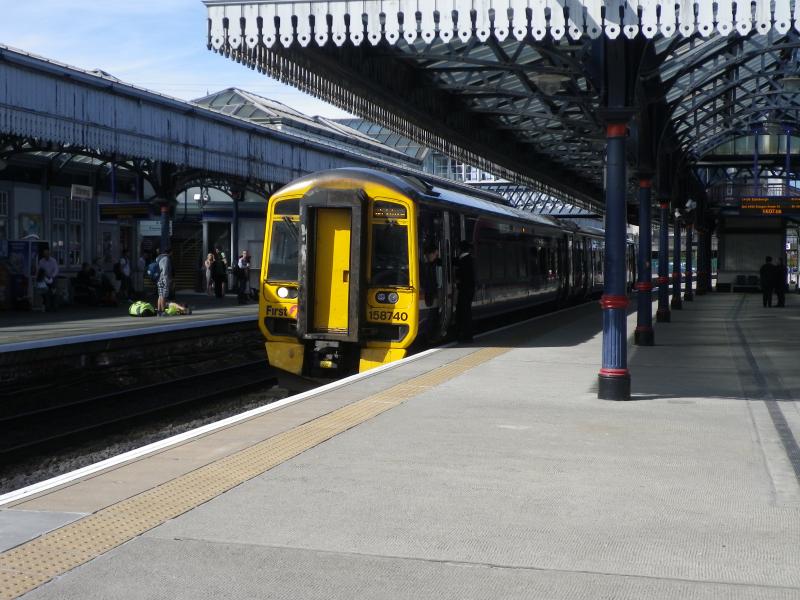 Jan - March 2012 306.JPG: Class 158 about depart from a sunny Stirling Station in late March 2012. Photo of Jan - March 2012 306.JPG