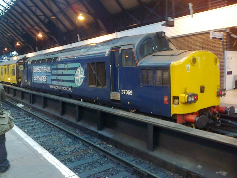 37059 @ GLQ: Feb 2012 Photo of 37059 @ GLQ
