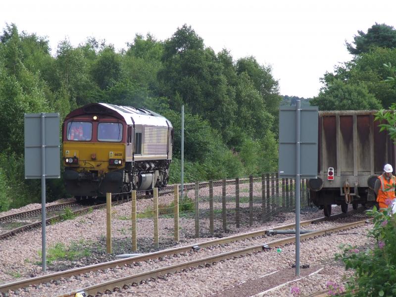 66138 runs round at Earlseat: 66138 runs round at Earlseat 22 August 2012 Photo of 66138 runs round at Earlseat