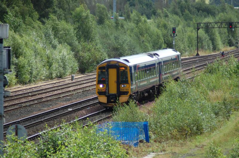 158740: Slightly unusual view of relatively well known spot. Photo of 158740