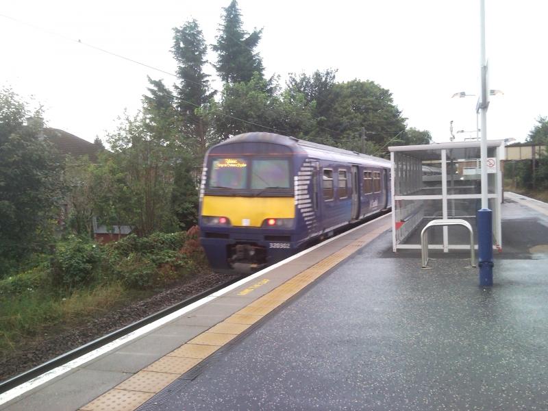 320302 @ Garscadden: Class 320 302 at Garscadden with the last train to Dalmuir Via Yoker On the Argyle Line Photo of 320302 @ Garscadden
